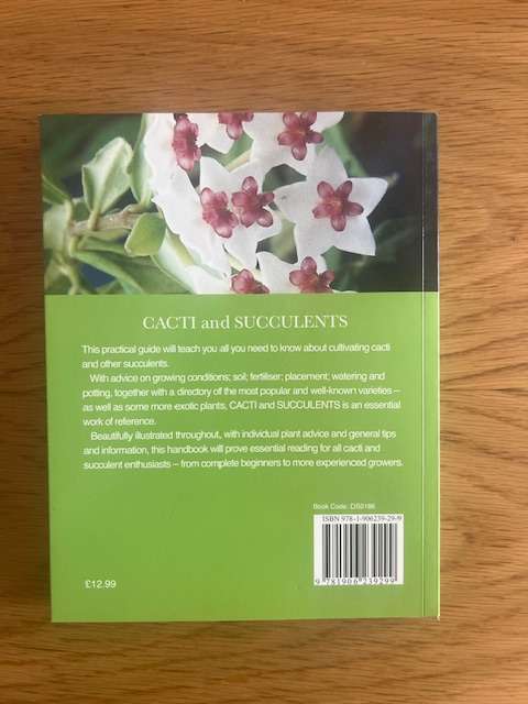 Book: Cacti and Succulents: An Illustrated Handbook. John Ellis.