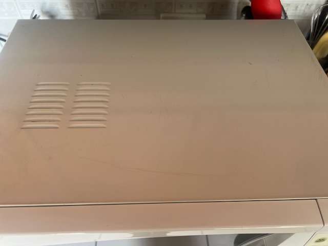 Used LG Microwave Model MG-604W Intellowave