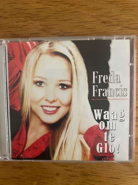 CD: Freda Francis.  Waag om te glo.