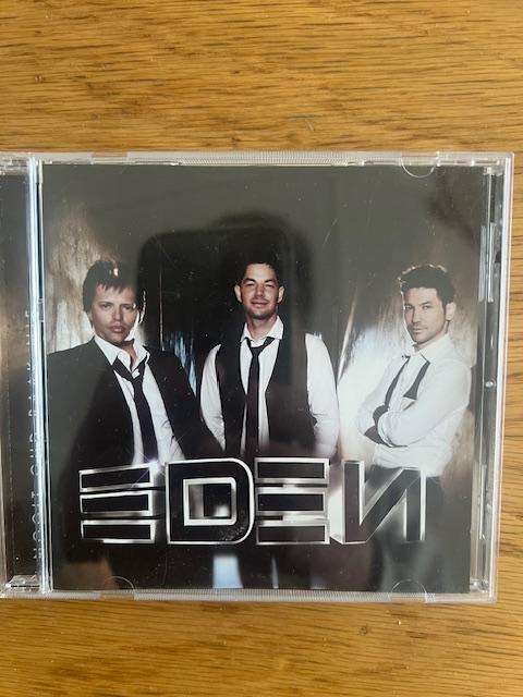 CD: Eden.  Nooit oud raak nie. 2014
