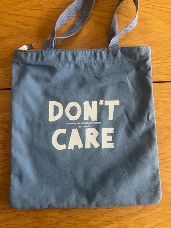 Don't Care carry bag
