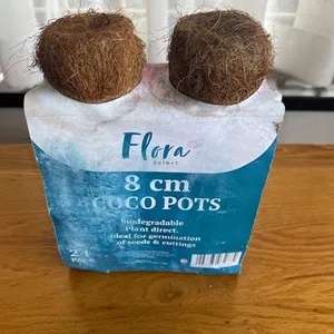 Flora Select 8 cm coco pots