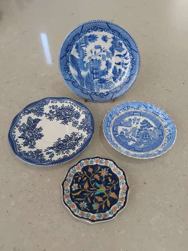 Lovely collection of blue collector's display plates. Grafton, Wedgewood and Willow.