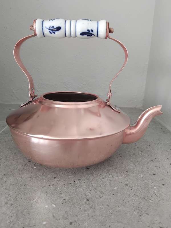 "Vintage" Copper Tea Pot with Porcelain Delft -y detail/Dutch handle - without lid.