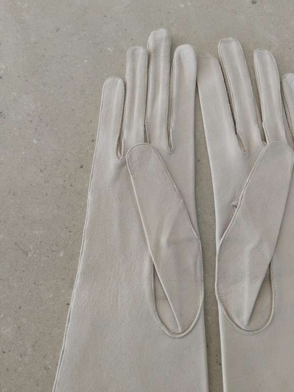 VINTAGE - Opera Length DENT'S D leather gloves foreign "Made in France"