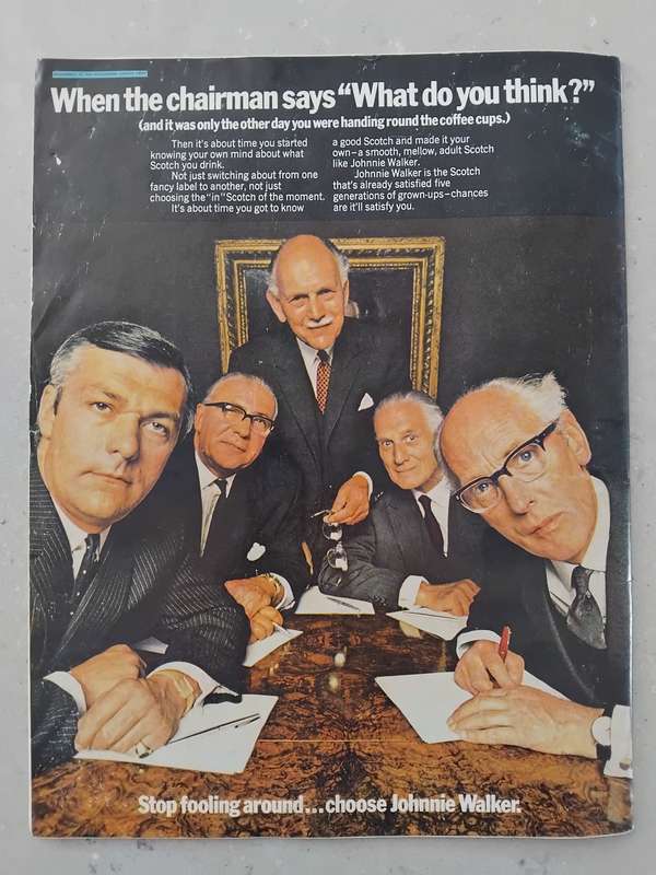 Vintage Magazine "The Illustrated London News December 20, 1969"