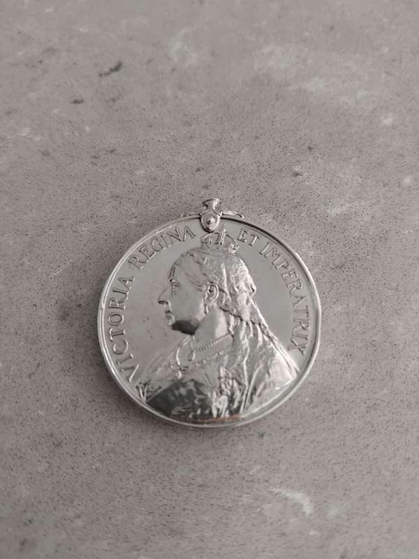 Queens Boer War (1899 - 1902) Medallion Awarded to TPR W Haine