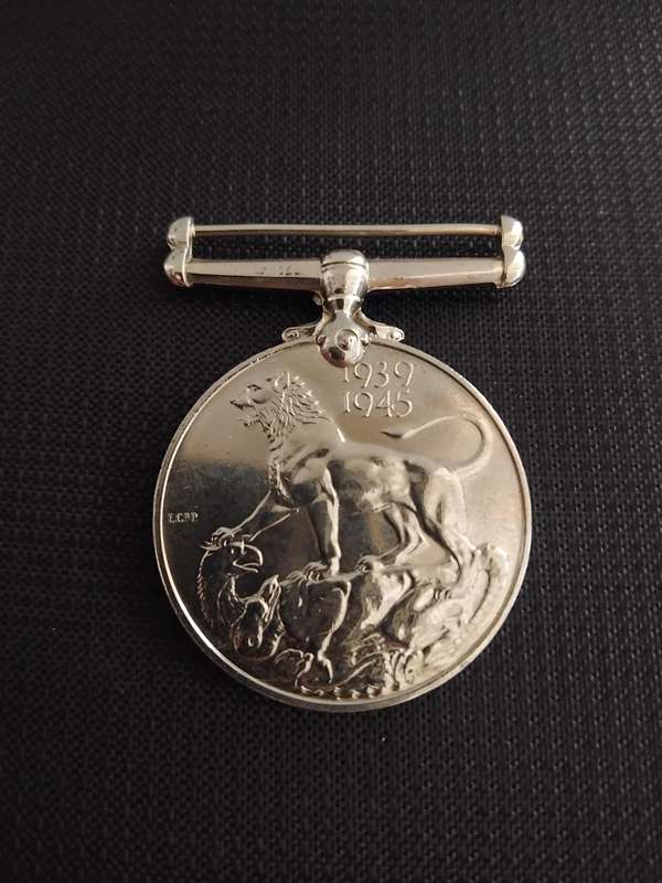 World War 2 1939 - 1945 Medal Awarded to 2 11889 A.S Moolman