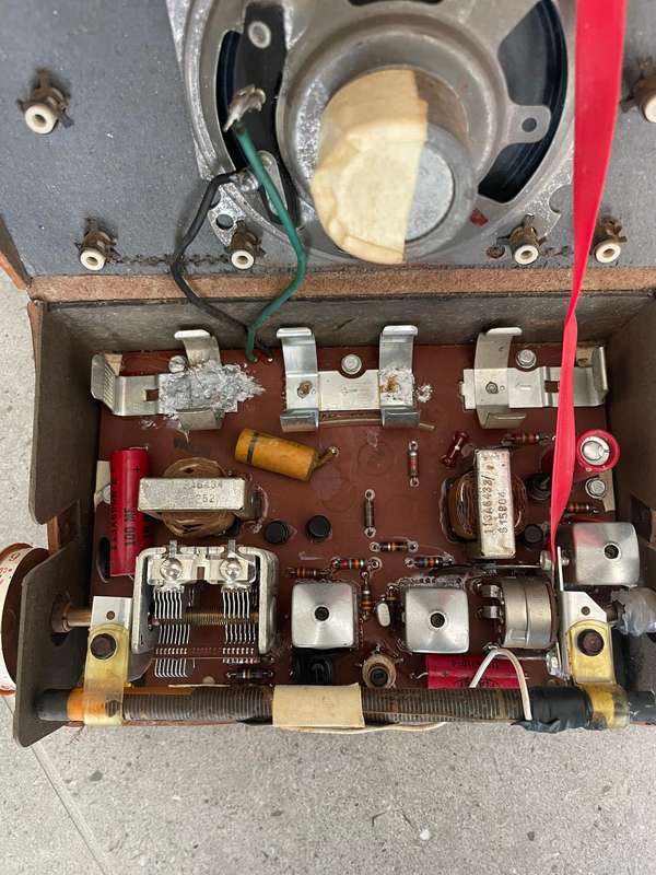 Vintage General Electric All Transistor Radio - Model P750A