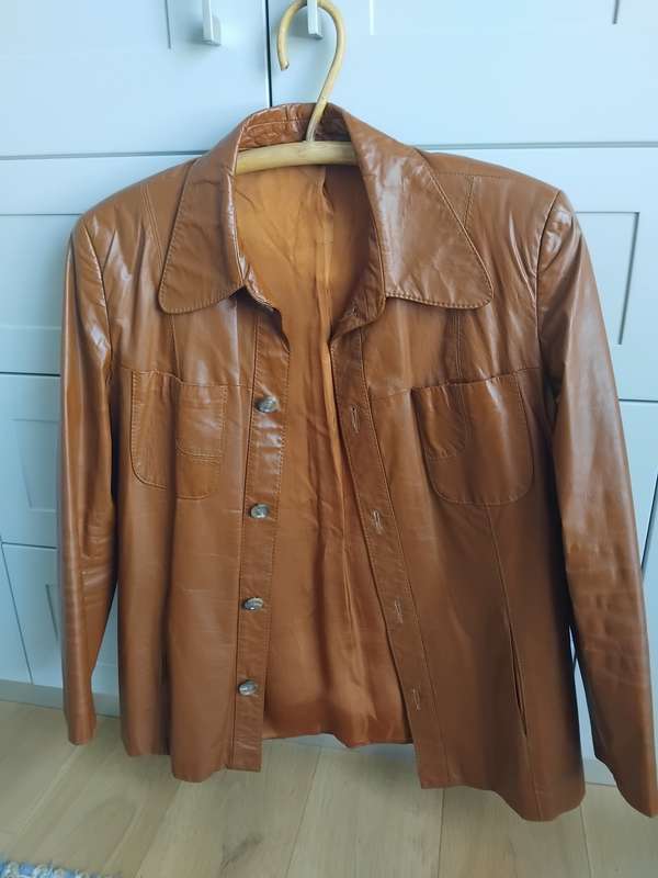 "Vintage" 1970s Safari, Voco Four Button, lined Safari Jacket Men's size 40! France Tan leather!!