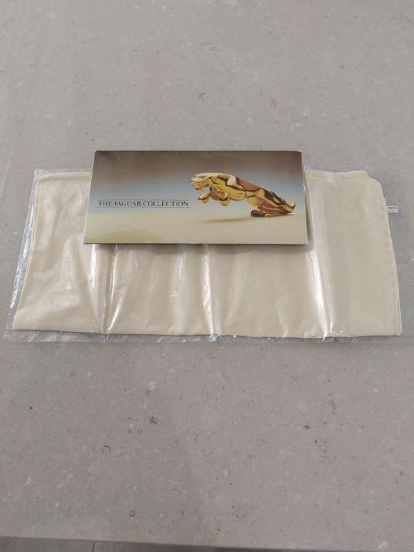 "THE - JAQUAR - COLLECTION" 100% pure silk scarf made in Italy.