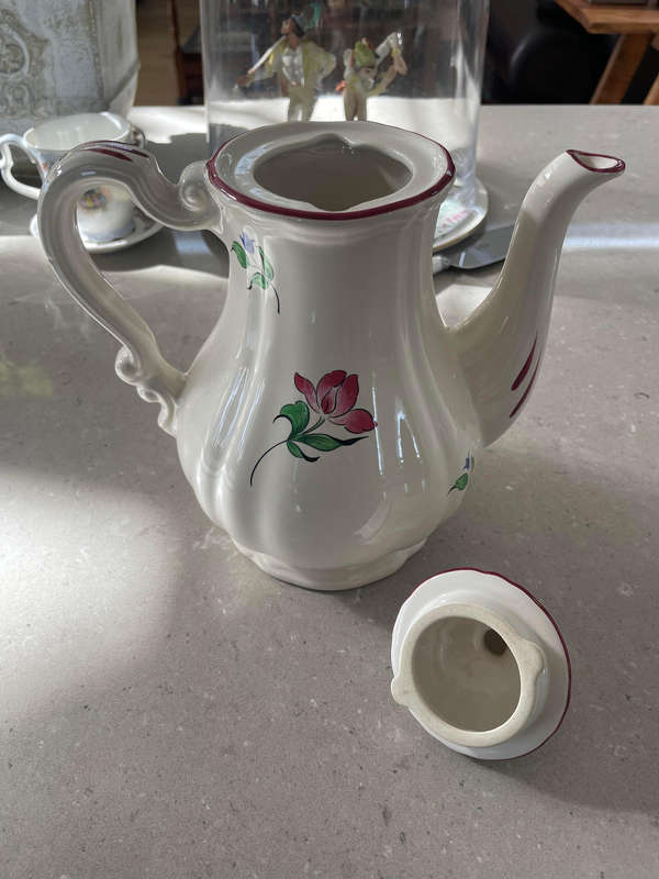 KG Lunéville France Antique Coffee/Tea Pot 1880 -1922 Old Strasbourg Off White.