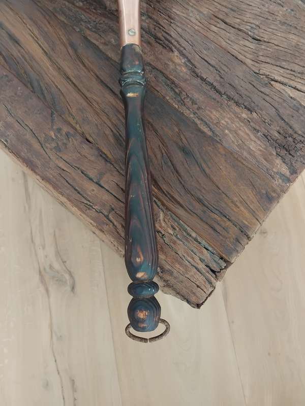 Beautiful Large Copper pan with metal hanging ring "Signed/Marks DE KLERK"
