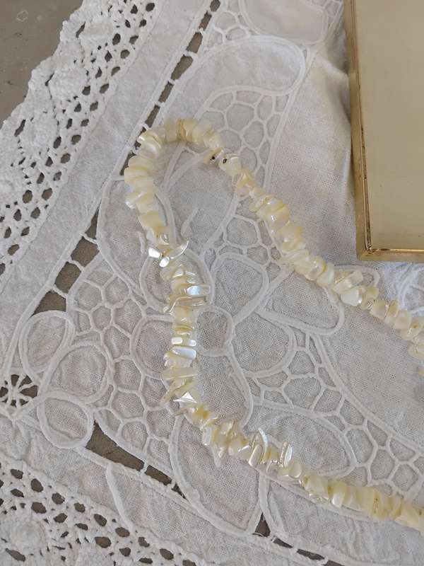 Vintage 1970s Baroques off cut pearl necklace.