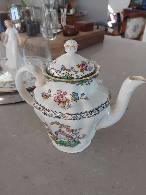 Vintage Copeland Spode "Eden" Teapot with lid Rd No 615911 marks!