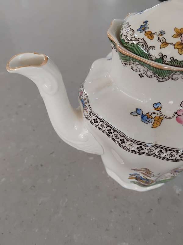 Vintage Copeland Spode "Eden" Teapot with lid Rd No 615911 marks!
