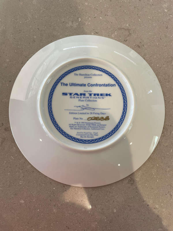 Vintage Star Trek Generations - The Ultimate Confrontation - Collectors Plate