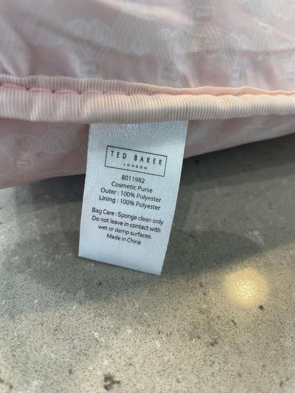 TED BAKER London - Large Cosmetic Purse.
