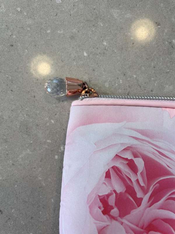 TED BAKER London - Large Cosmetic Purse.