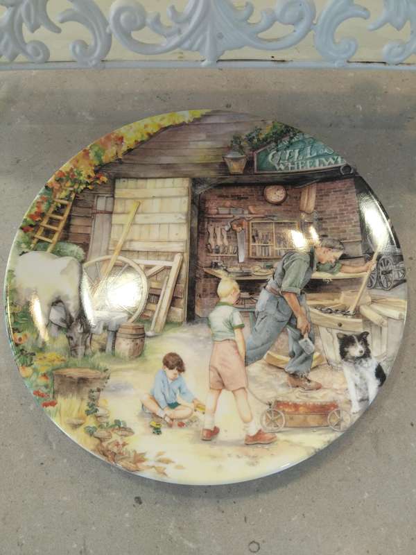 A Limited edition, Royal Doulton plate "THE WHEELWRIGHT" Old Country Crafts. COA, Box and booklet!!