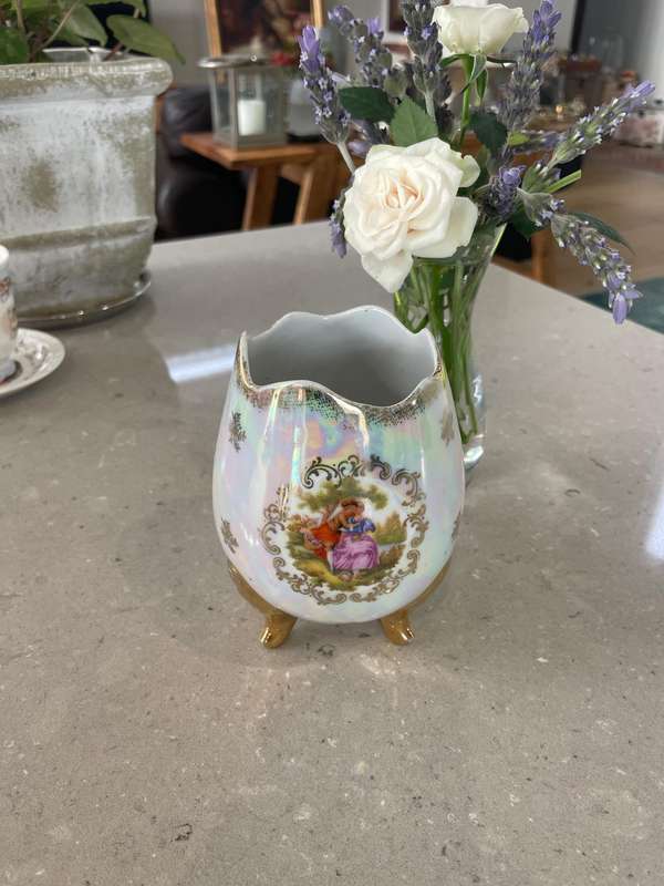 Vintage Bavaria iridescent porcelain egg-shaped footed Golden Romance Vase