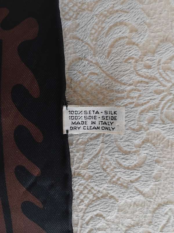 "EXTREMELY RARE" 100% PURE SILK SCARF BY HAUTE COUTURE HOUSE - CHRISTIAN LACROIX Paris!!!!