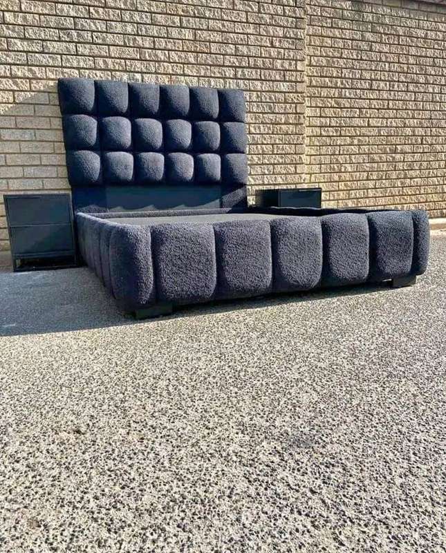 BUBBLE SLEIGH BED