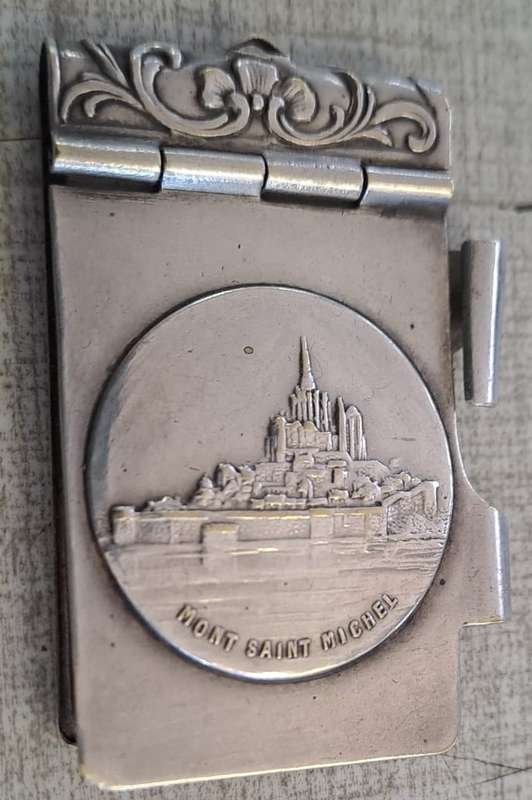 ANTIQUE MONT SAINT MICHEL DANCE CARD HOLDER!
