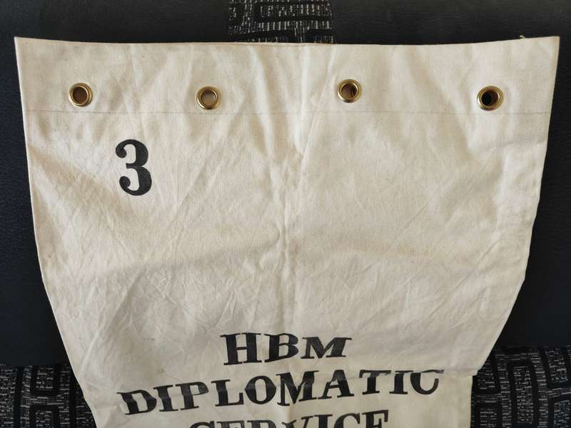 DIPLOMATIC BAG - "HBM Diplomatic Service" - A VERY scarce item.