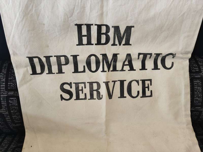 DIPLOMATIC BAG - "HBM Diplomatic Service" - A VERY scarce item.