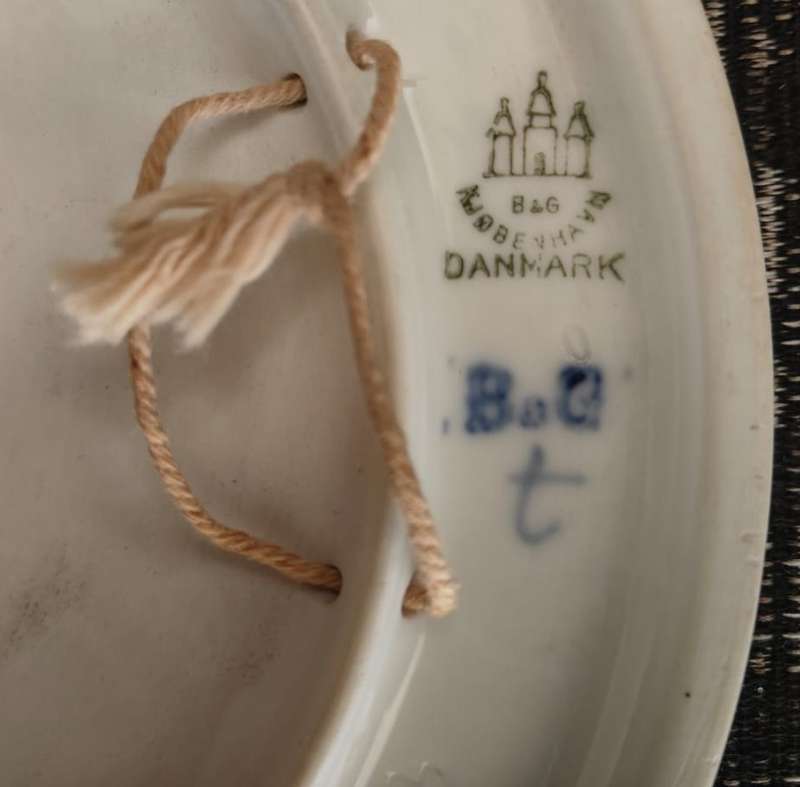 Bing & Grøndahl EASTER PLATE - 1919 in MINT condition!