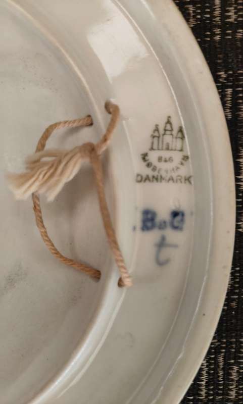 Bing & Grøndahl EASTER PLATE - 1919 in MINT condition!