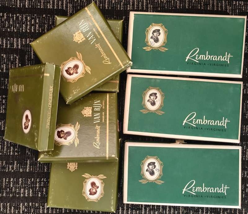 CIGARETTE BOXES - Rembrandt x 8 - with