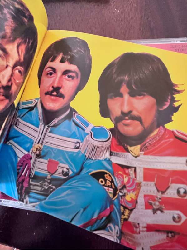 Sgt. Peppers Lonely Hearts Club Band (CDP7464422)