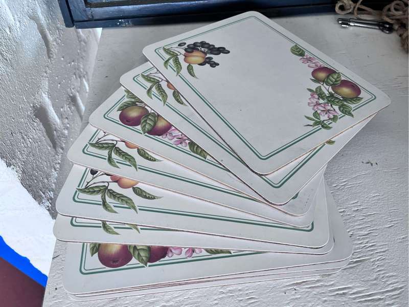 11 Vintage cork back placemats with fruit pattern