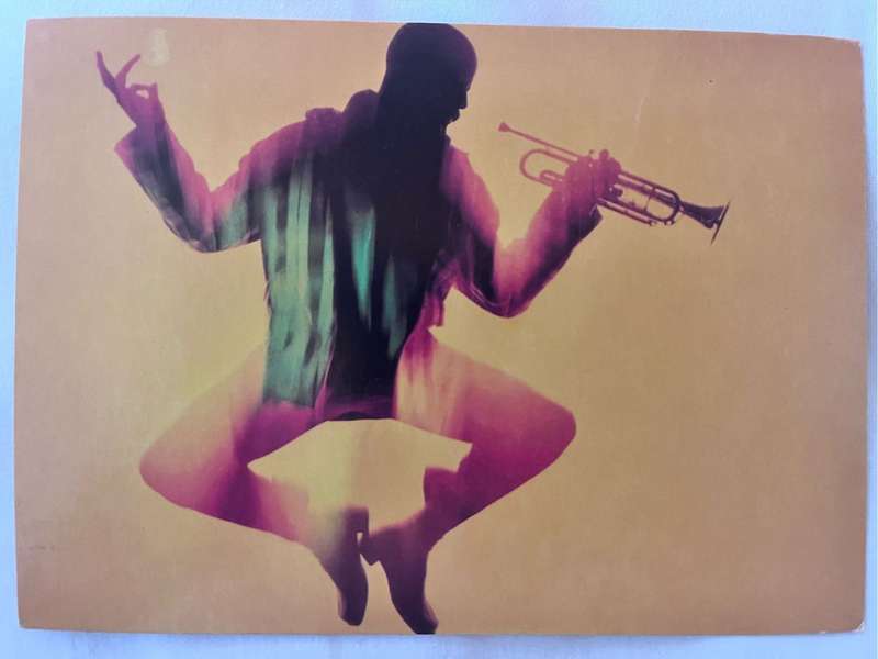 Trumpet man jazzy postcard (10.5cmx15cm)