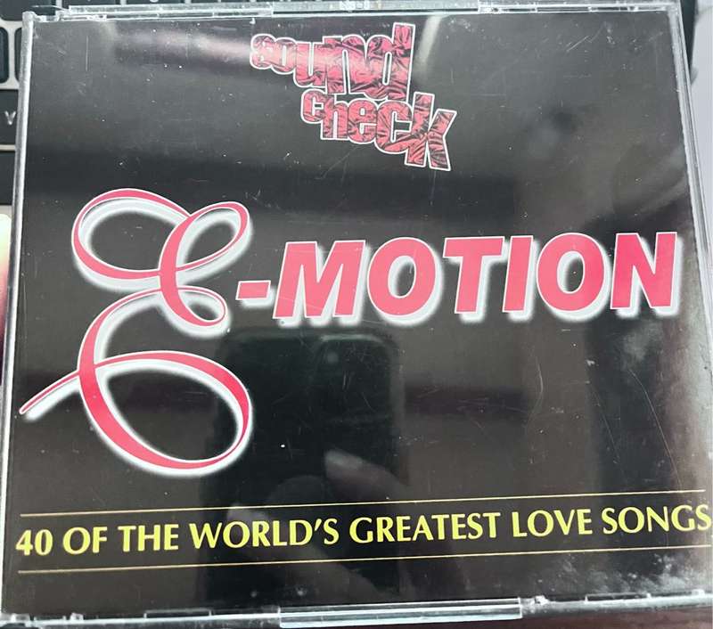 E-Motion 40 of the worlds greatest love songs Soundcheck CDEMBG (WLMD) 1
