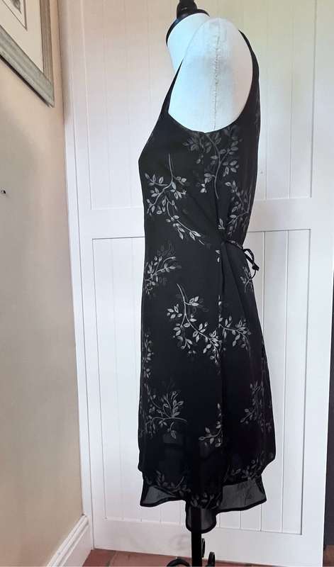Black chiffon cocktail dress (S)