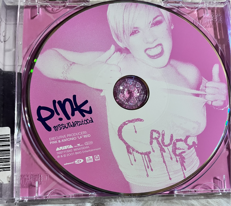 Pink - Missundaztood 74321913242 (2001)