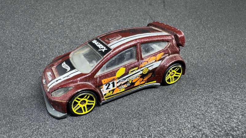 '12 Ford Fiesta 2015 Hot Wheels HW Off-Road Road Rally (Loose)