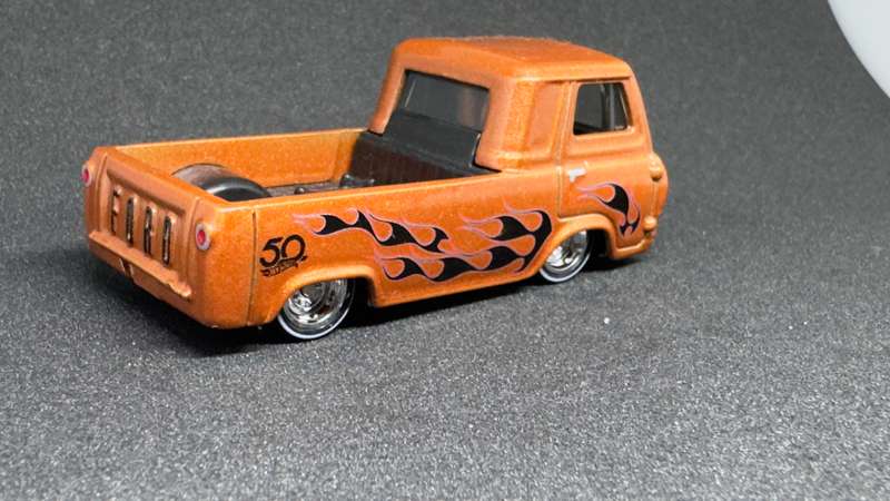 60s Ford Econoline Pickup (Loose) - 2018 50th Anniversary - Favorites 3/10