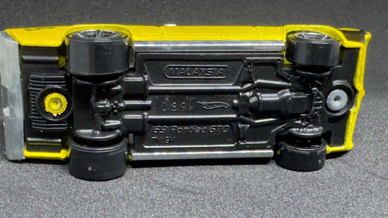 69 Pontiac GTO Judge (Loose) - 2010 Muscle Mania #06
