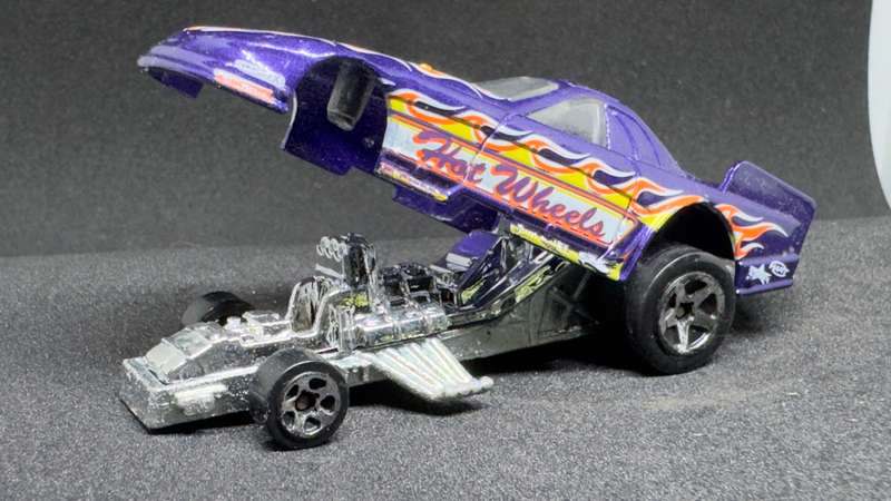 Ford Mustang Funny Car - 2010 HW Racing #10