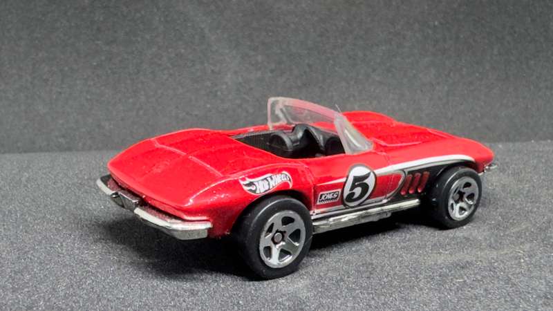 65 Corvette - 2013 Hot Wheels Mystery Models #02/48 International (Blind/Pillow/Foil Packs)