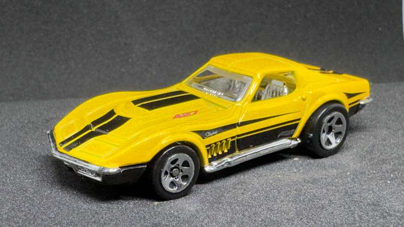 82 Corvette Stingray