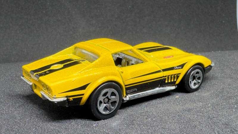 82 Corvette Stingray