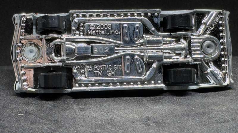 65 Pontiac GTO (Loose) - 2009 Hot Wheels Connect Cars  (Michigan)