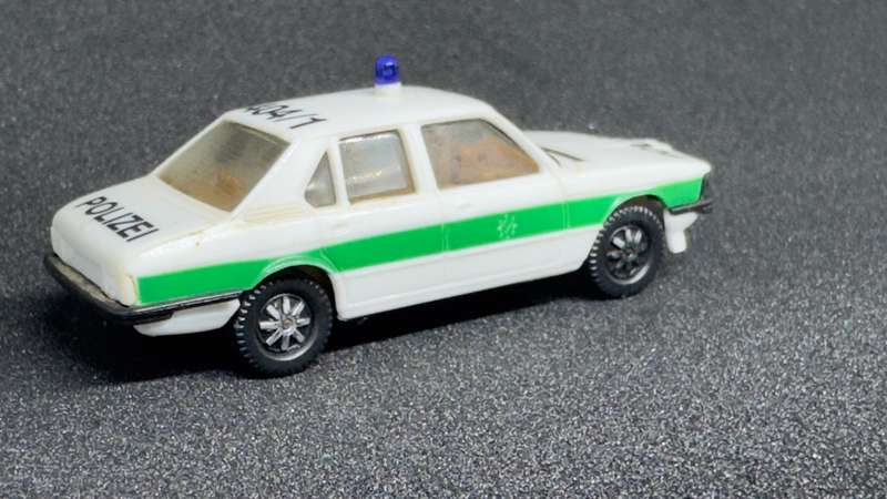 BMW 328i Police Car