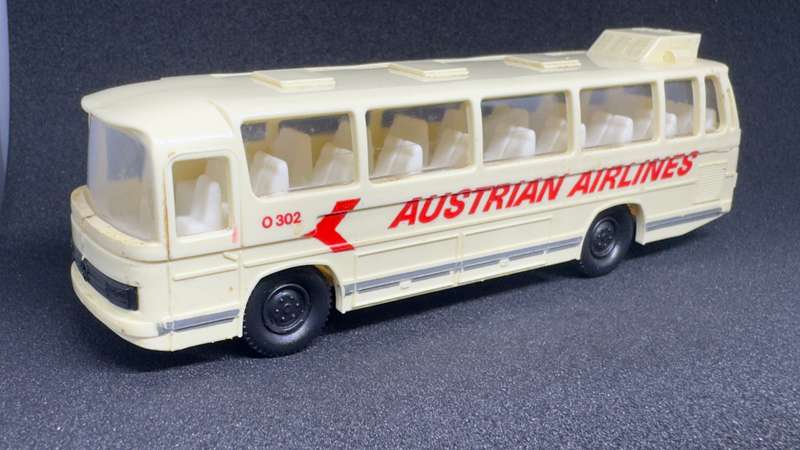 Mercedes -Benz Bus