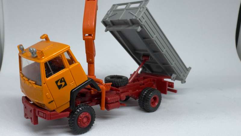Crane Truck